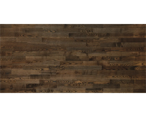 Läggning av mörkt trälaminat