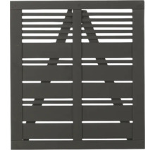 Trästaket med horisontella lameller för insynsskydd