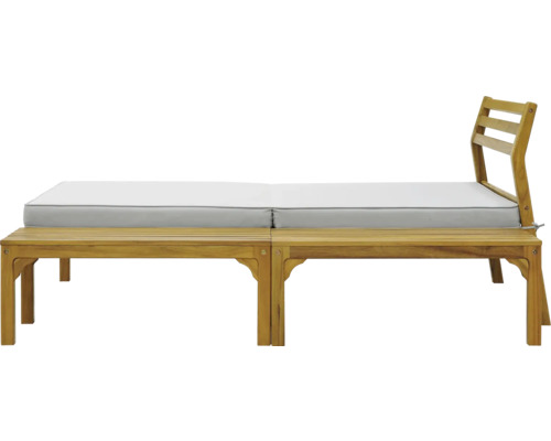 Trädgårdsbänk av trä med sittdyna