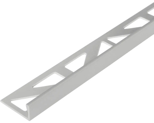 Kakelprofil av plast med triangulära utskärningar