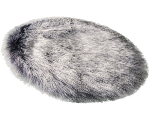 Oval matta i konstpäls