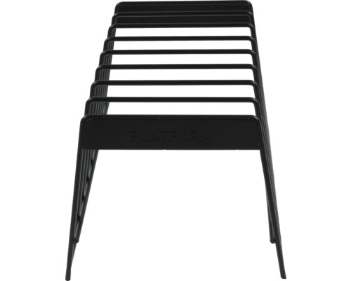 Metallskohylla med flera fack