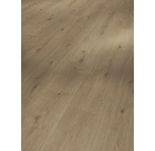 Ljust laminatgolv med träutseende