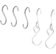 Flera S-krokar i metall