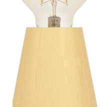 Detaljvy av en lampa med lampskärm