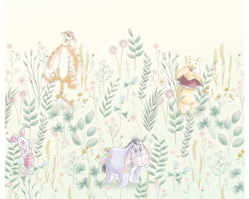 Fototapet KOMAR Winnie the Pooh hide and seek 250x300cm Illustration med Nalle Puh, Tiger, Nasse och Ior i gräset