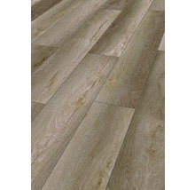 Lagt golv med träutseende