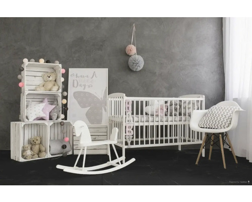 Barnrum med spjälsäng, leksakslådor, gunghäst och stol