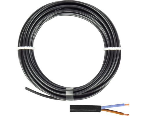 Svart elkabel, upprullad.