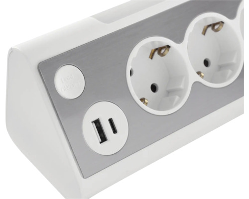 Grenuttag med USB-port och strömbrytare