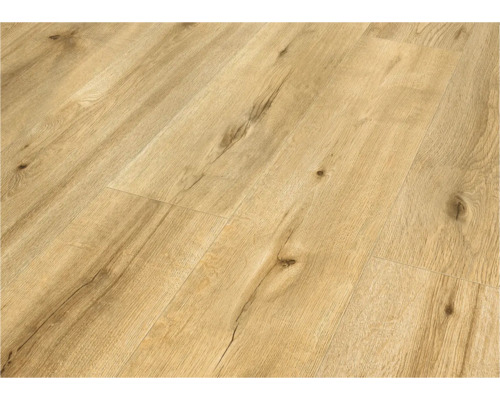 Närbild av laminatgolv med träutseende