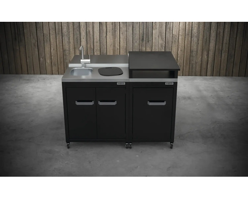 Utomhuskök med diskho, kran och skåpmoduler