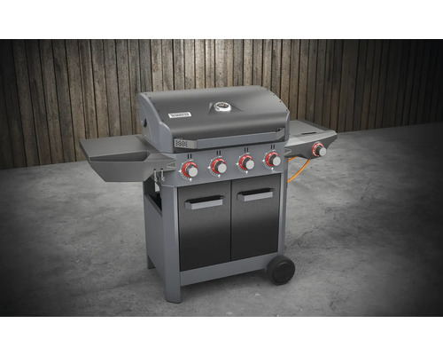 Gasolgrill med fyra brännare, hyllor och underskåp