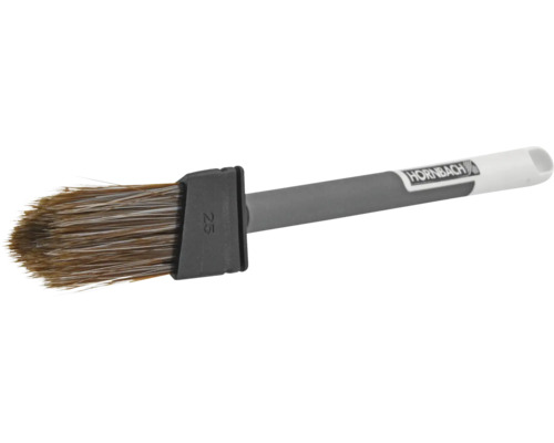 Pensel med naturborst och plasthandtag