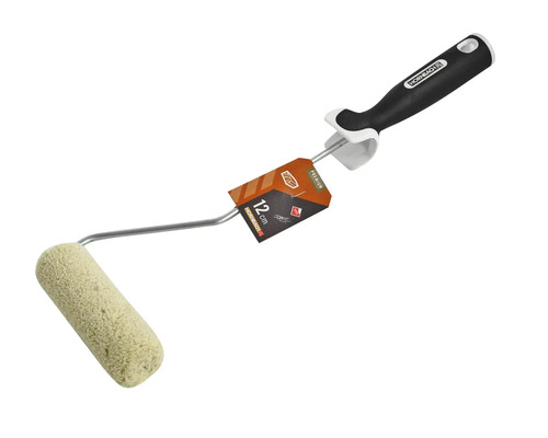 Färgroller med en bredd på 12 cm och ett svart handtag.