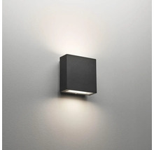 Fyrkantig vägglampa för utomhusbruk