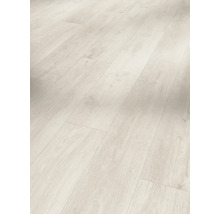 Detalj av ljust laminatgolv