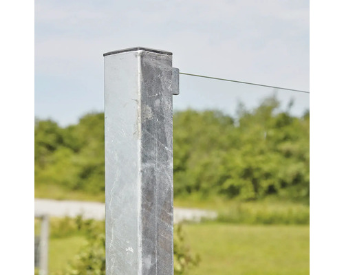 Metallstolpe för stängselkonstruktion
