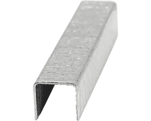 Närbild av häftklamrar för häftpistol