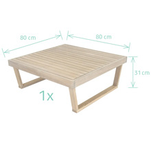 Fyrkantigt trädgårdsbord i trä med måtten 80 x 80 x 31 cm.