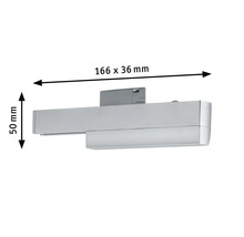 Kromfärgad vägglampa med måtten 166 x 36 millimeter och 50 millimeter höjd.