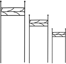Dekorativa växtstativ i tre delar för trädgården.