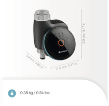 Gardena Smart bevattningskontroll med mått och vikt.