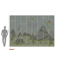 Illustration av en tapet med berg, djur och ballonger, mått 280 x 400 centimeter