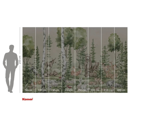 Komar fototapet med skogsdjur och träd