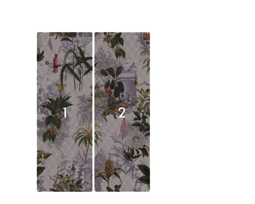 Två tapetvåder med växtmotiv.