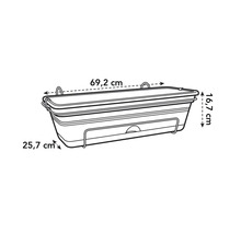 Bild på en blomlåda med måtten 69,2 cm lång, 16,7 cm hög och 25,7 cm djup.