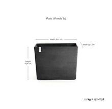 Rektangulär planteringskruka Paris Wheels 85, antracit, längd 85,2 centimeter, höjd 65,8 centimeter, djup 39,5 centimeter, vikt 24 kilogram.
