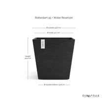 Kvadratisk blomkruka Ecopots Rotterdam 45 med vattenreservoar, höjd 44,4 centimeter, ytterdiameter 43,6 centimeter, volym 63,5 liter.