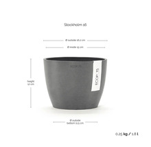 Ecopots Stockholm 16 blomkruka med mått: höjd 12 centimeter, ytterdiameter 16,2 centimeter, innerdiameter 15 centimeter, volym 1,8 liter.
