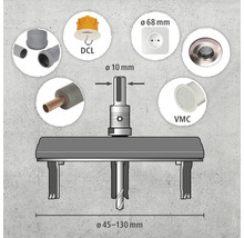 Hålsåg med olika komponenter som DCL-takanslutningsdosa, uttag, VMC-ventilationsventil och rör