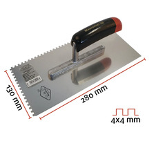 Tandspackel med måtten 280 gånger 130 millimeter och en tandning på 4 gånger 4 millimeter.