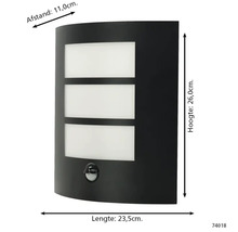 Svart utomhusvägglampa med tre ljuselement och rörelsesensor.