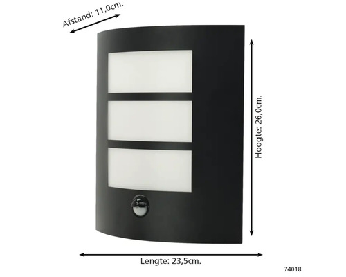 Svart utomhusvägglampa med tre ljuselement och rörelsesensor.