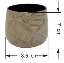 Keramikytterkruka med bladmönster, höjd 7 centimeter, bredd 8,5 centimeter.