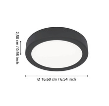 Rund LED-taklampa, diameter 16,60 centimeter, höjd 2,50 centimeter.