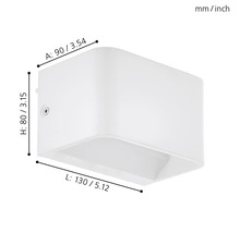 Vit vägglampa med dimensioner.