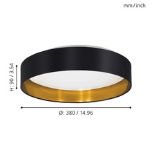 Taklampa med måtten diameter 380 millimeter och höjd 90 millimeter.